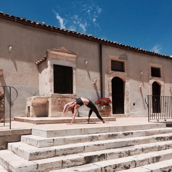 yoga retreat sicily